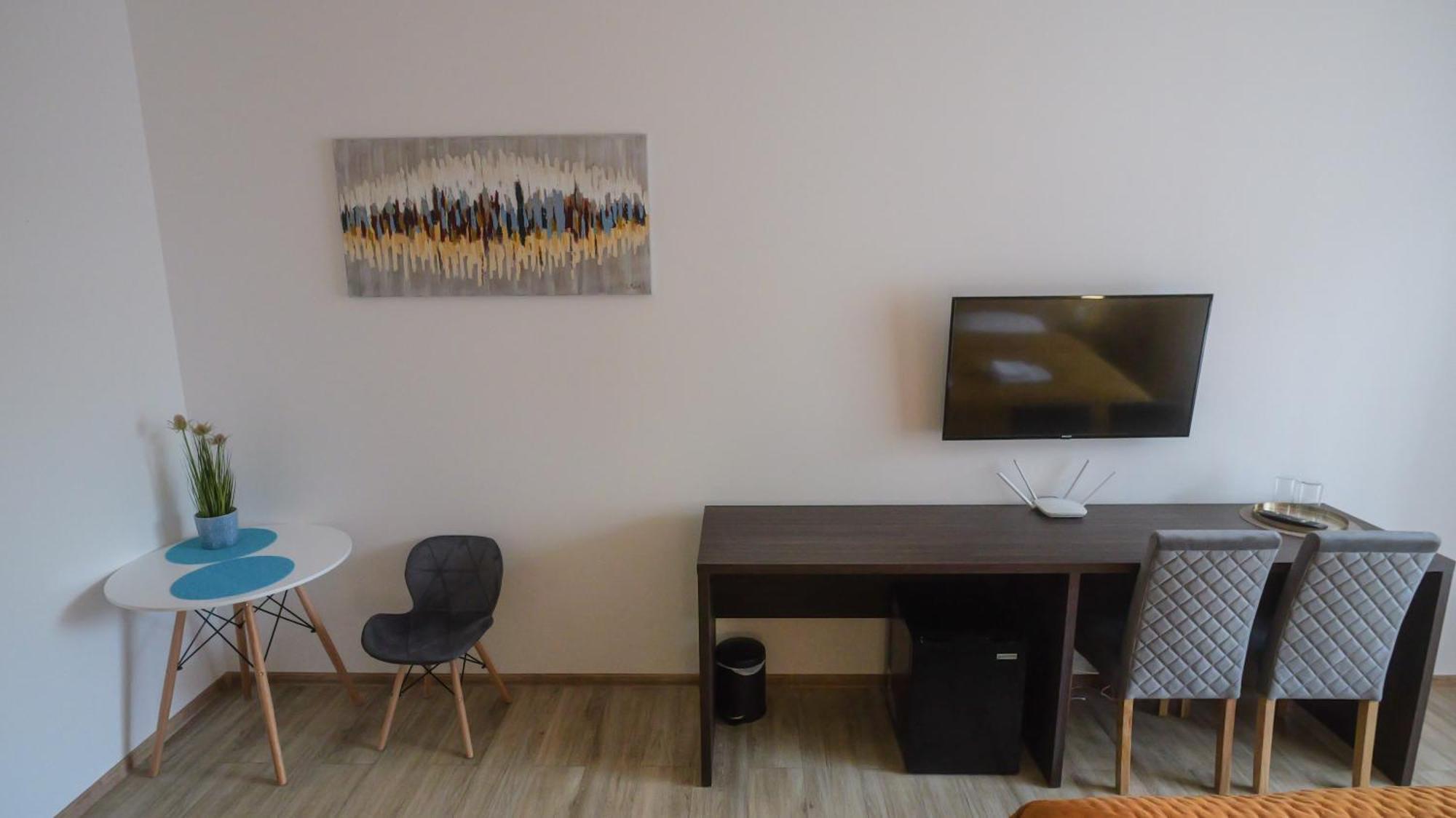 Premium City Centre Bedrooms Πρέσοβ Εξωτερικό φωτογραφία